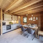 Mit Eigener Sauna Im Vital Camp Chalet