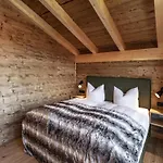 Mit Eigener Sauna Im Vital Camp Chalet *
