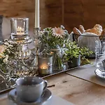 Chalet Mit Eigener Sauna Im Vital Camp