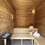 Mit Eigener Sauna Im Vital Camp